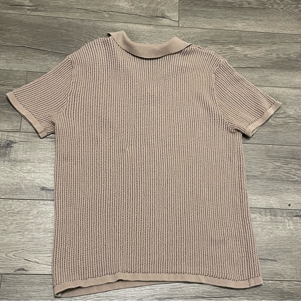ALO Men's Yoga Open Knit Polo Shirt Short Sleeve Beige - Picture 6 of 8